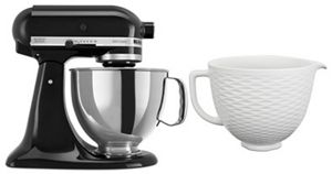 Artisan® Series 5 Quart Tilt-Head Stand Mixer - Onyx Black