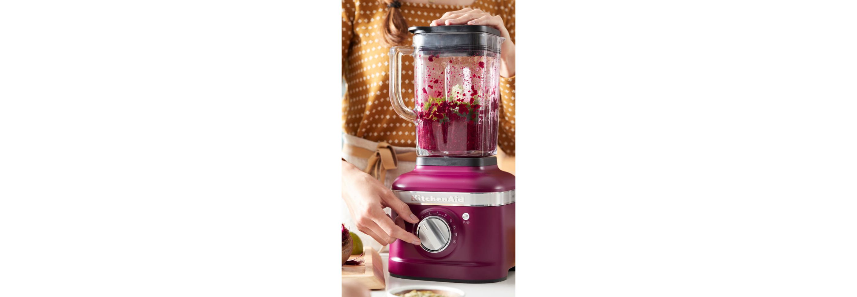A K400 Variable Speed Blender in Beetroot.