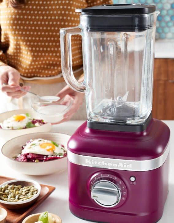 A K400 Variable Speed Blender in Beetroot.