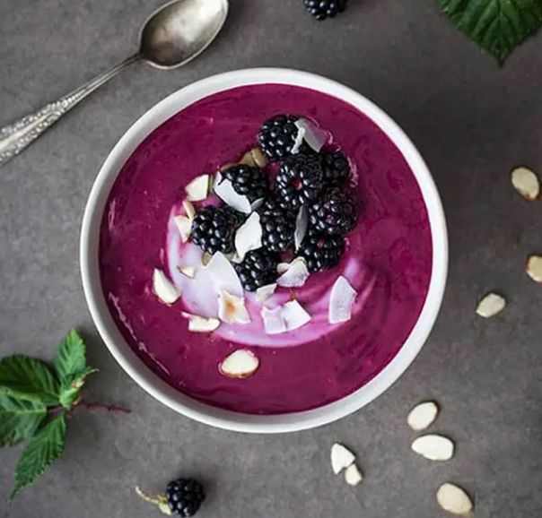 A goddess smoothie bowl.