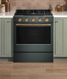 A Juniper Range in a contemporary kitchen.