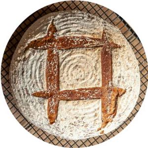 A windowpane design on baked bread.