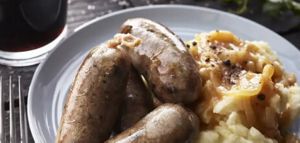 A classic English recipe of sausage and potatoes from Yummly.