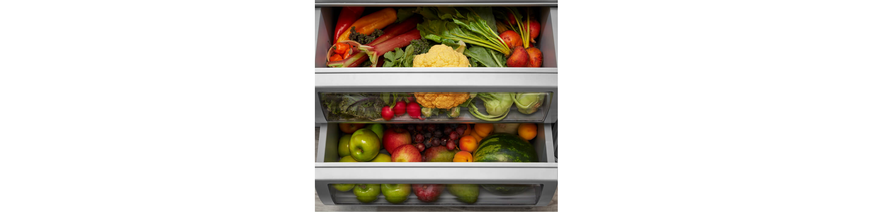 FreshChill™ Temperature Controlled Drawer filled with fruits and vegetables