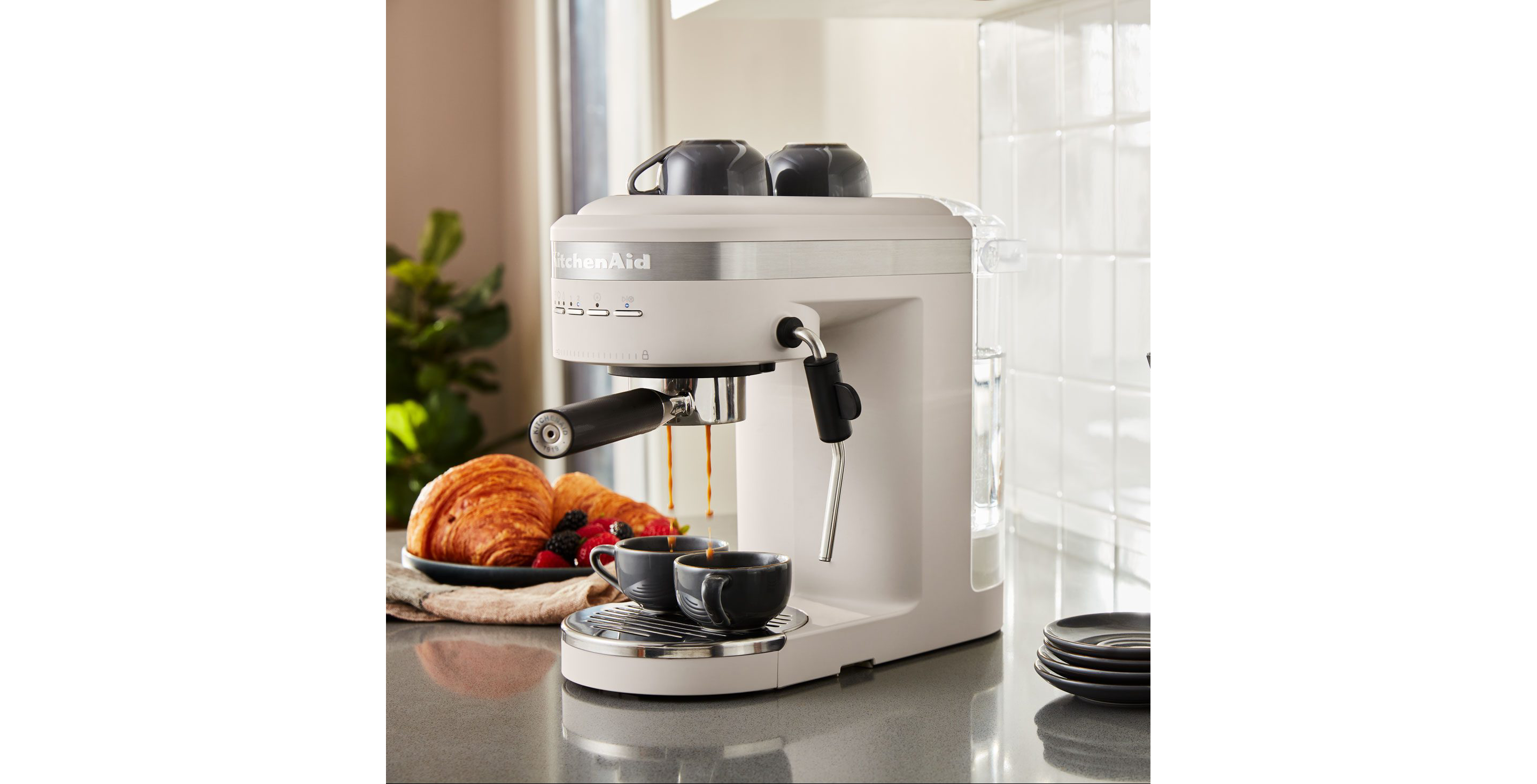 A KitchenAid® Espresso Maker in Milkshake.