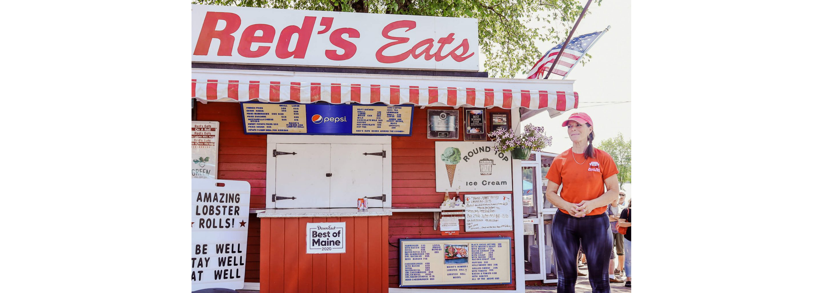 The exterior of Red’s Eats.