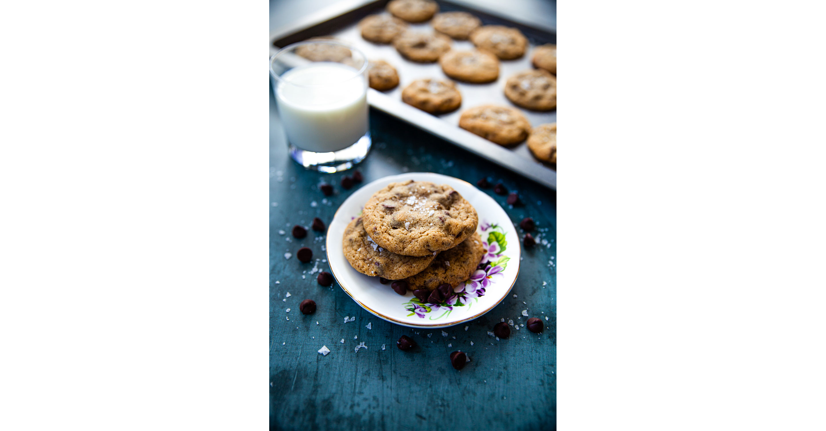 A small plate of cookies with a pinch of salt.