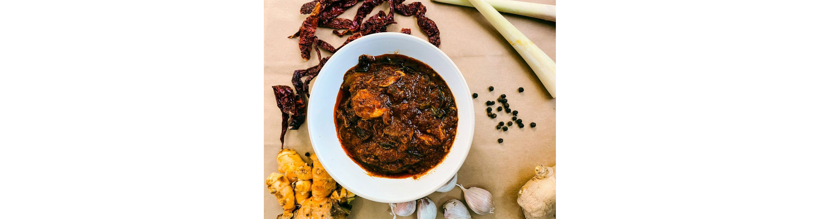 Boiled ikan buntal, stir-fried in a gravy of belacan, chili, garlic, onion and black peppercorn.