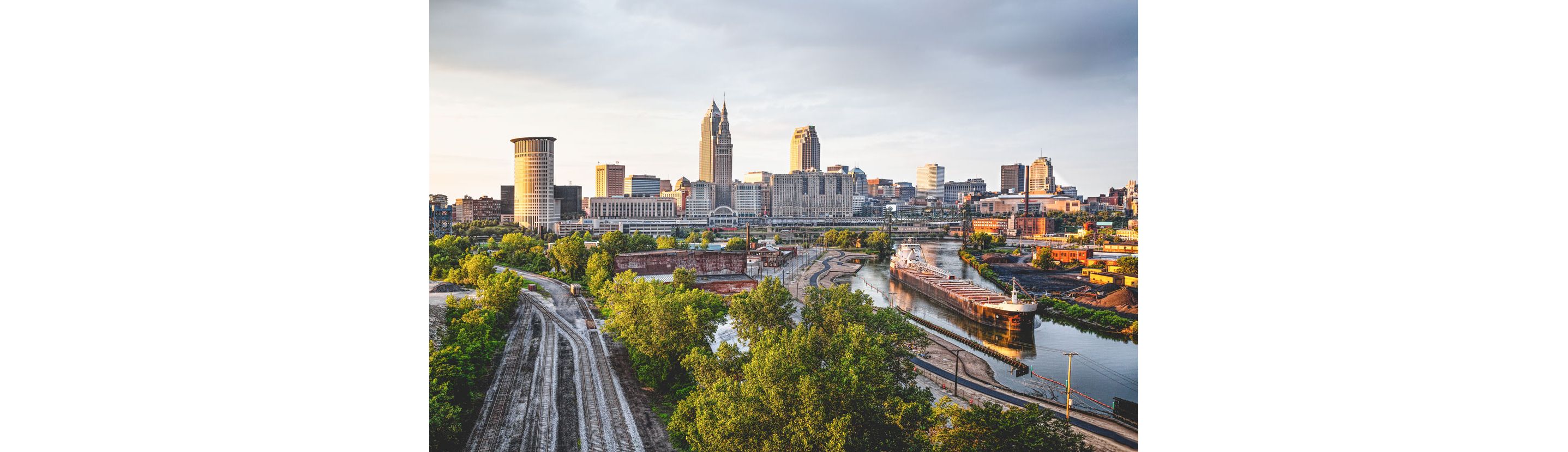 The cityscape of Cleveland, Ohio adorned with greenery.