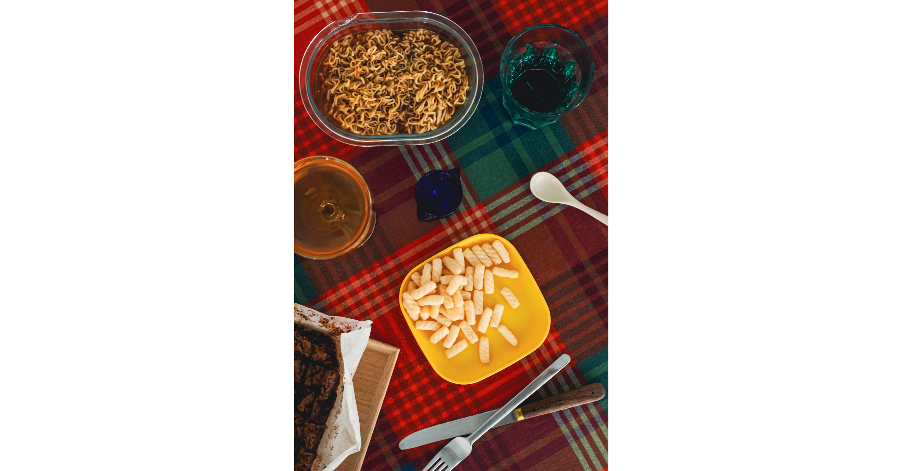 Small dishes filled with food.