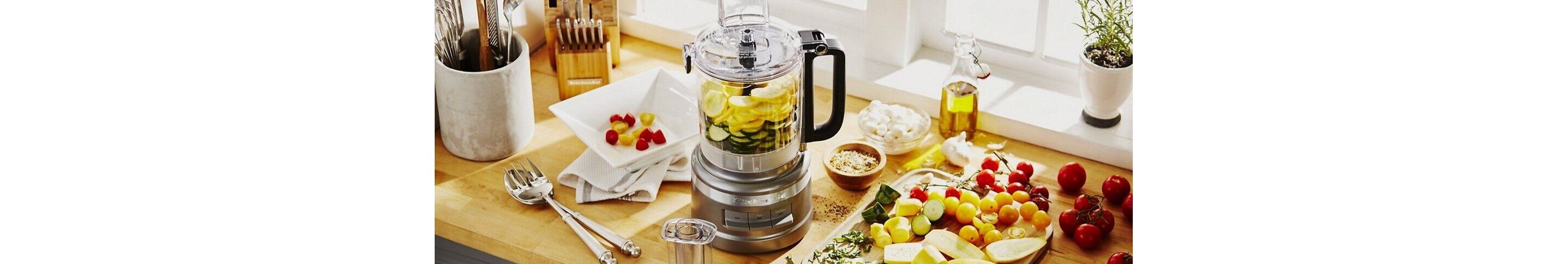 How a Mini Food Processor Can Make Cooking Easier