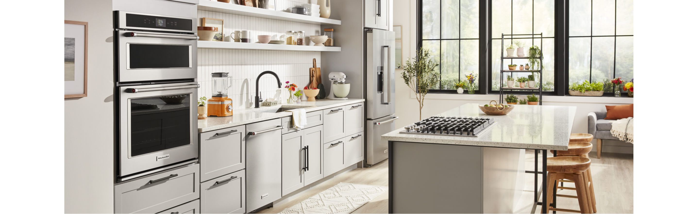 Explore Kitchen Appliance Suites with KitchenAid® Suites