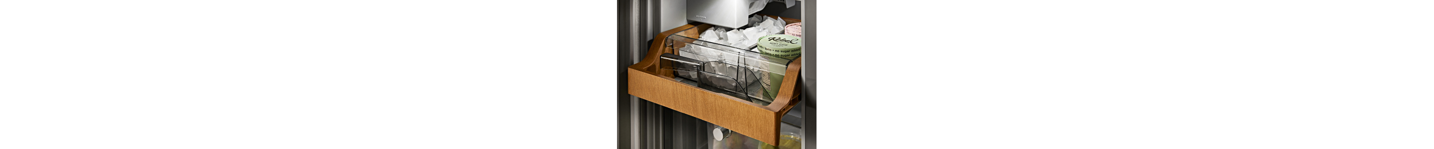 Ice in freezer compartment