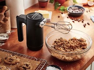 Handheld mixer online attachments