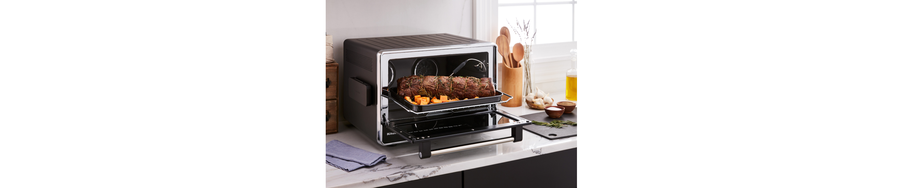 Roast cooking inside a toaster oven