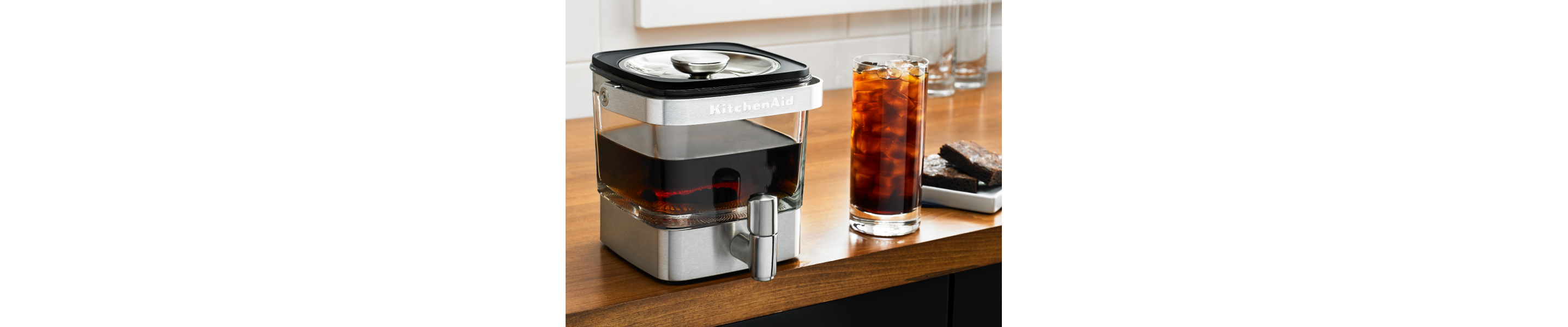 Cold brew tea made with a KitchenAid® cold brew maker