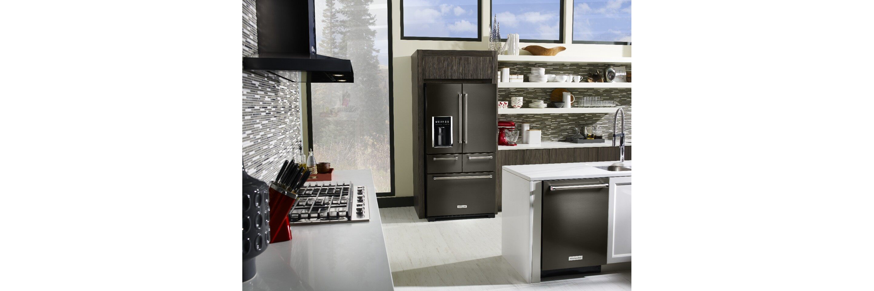 Black stainless store appliance set