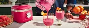 Frozen drinks in ice shop cream maker