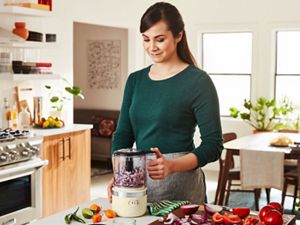 Battery operated top kitchen appliances