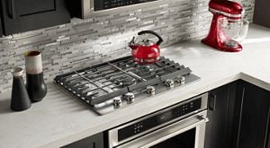 30 vs. 36 Inch Cooktop: Which is best? | KitchenAid
