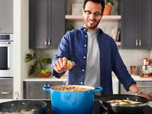 Kitchenaid electric stove 2025 top