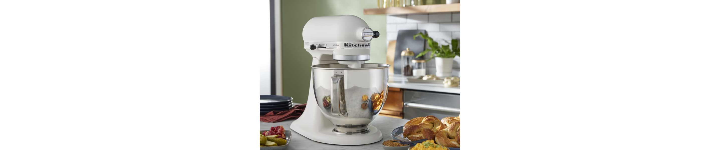 KitchenAid Tilt Head Stand Mixer Comparison ~ Artisan vs. Classic Plus vs.  Mini 