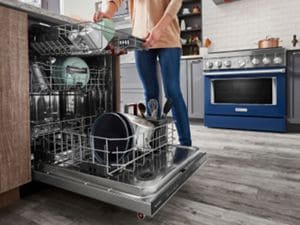 How much water does a discount kitchenaid dishwasher use