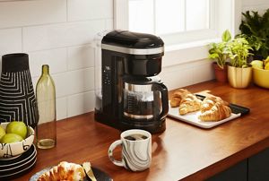 Kitchenaid pour outlet over coffee