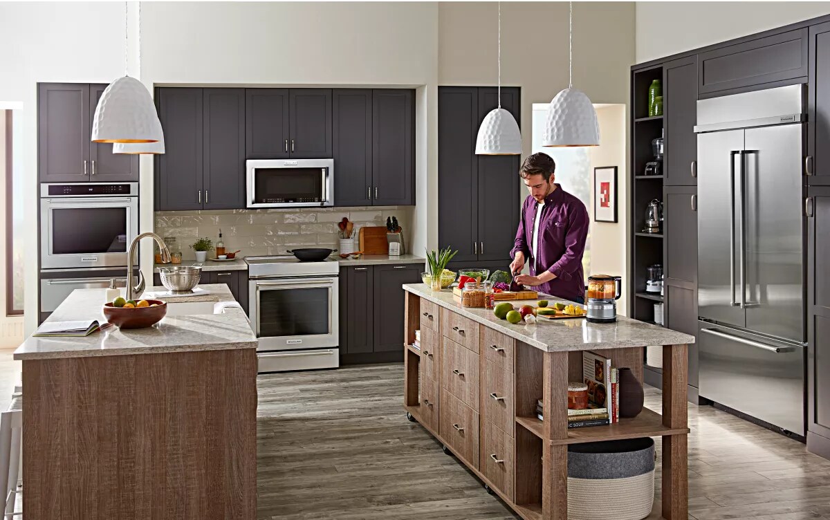 Should i buy new appliances to sell my house discount