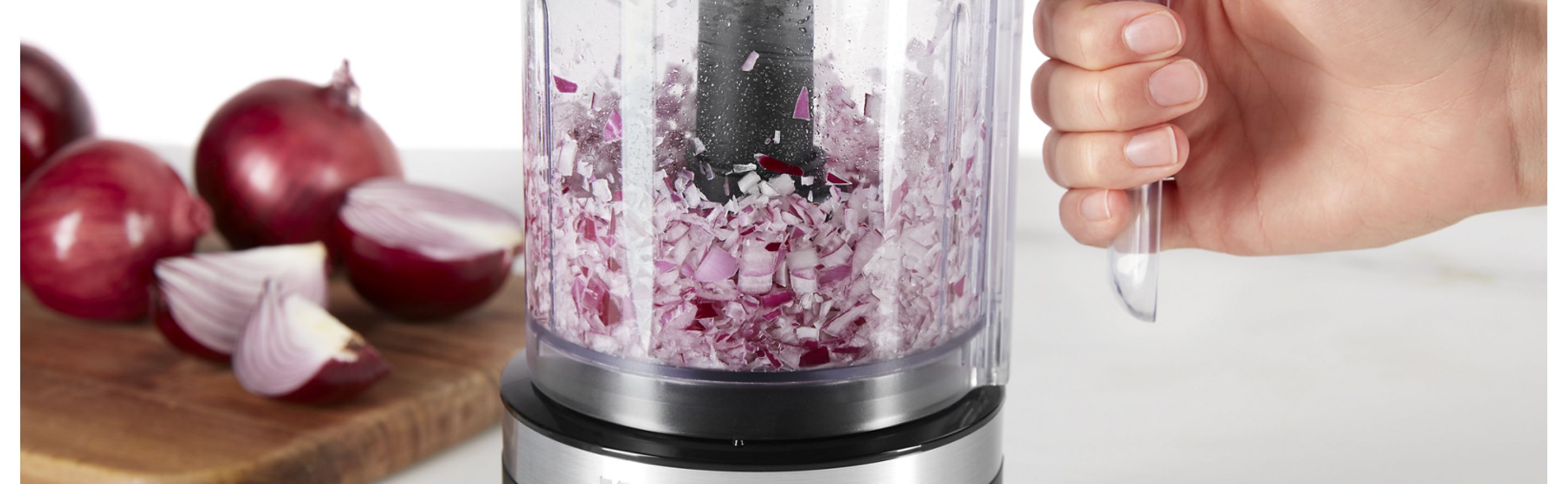 How to Chop, Dice, Slice and Mince Onions in a Food Processor