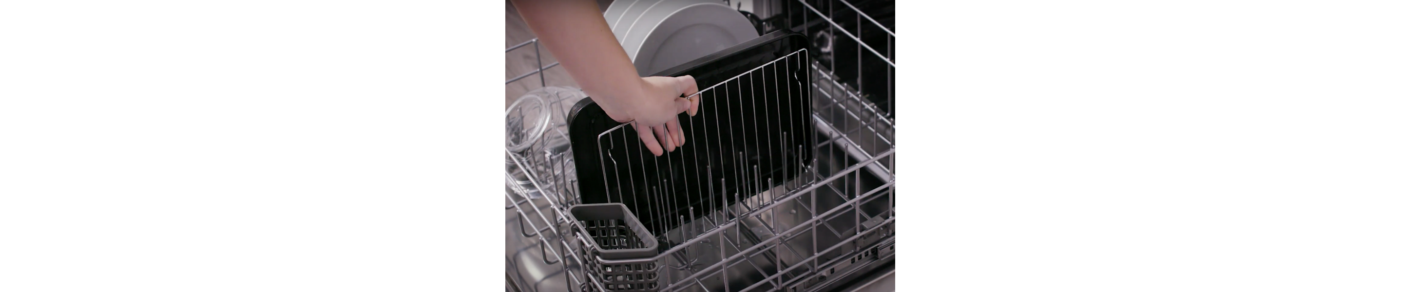 How to Clean an Air Fryer in 4 Easy Steps