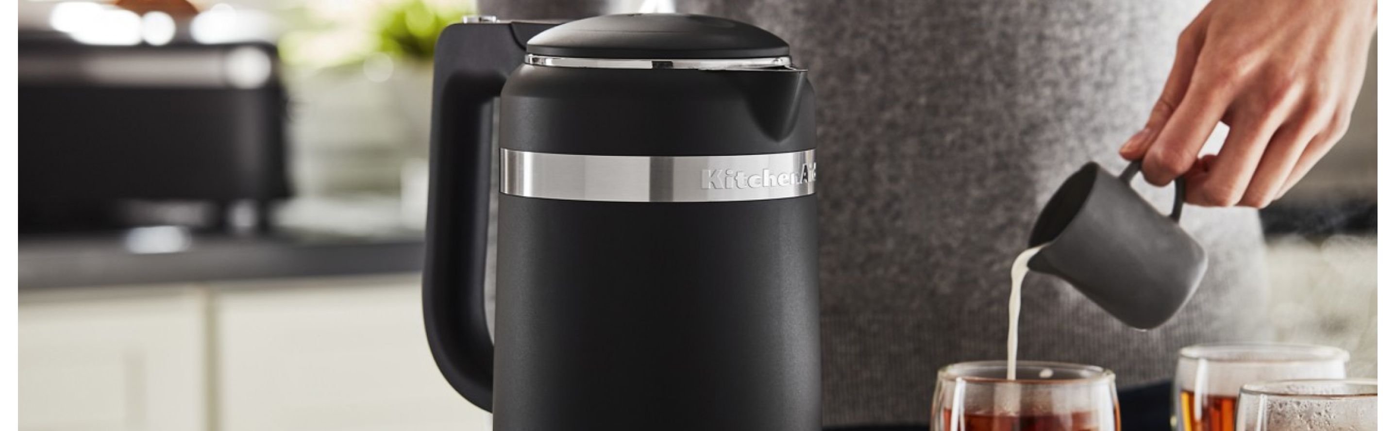 Best Buy: Aroma Clar-i-Tea Electric Kettle AWK-161