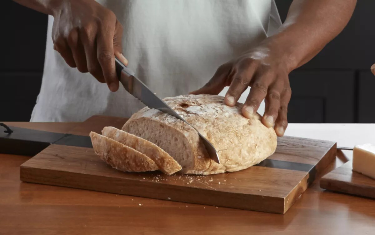 Keep bread fresh hot sale