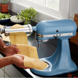 Make pasta with kitchenaid top