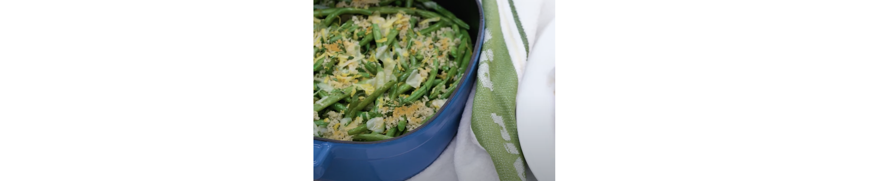 Cooked green beans in a dutch oven
