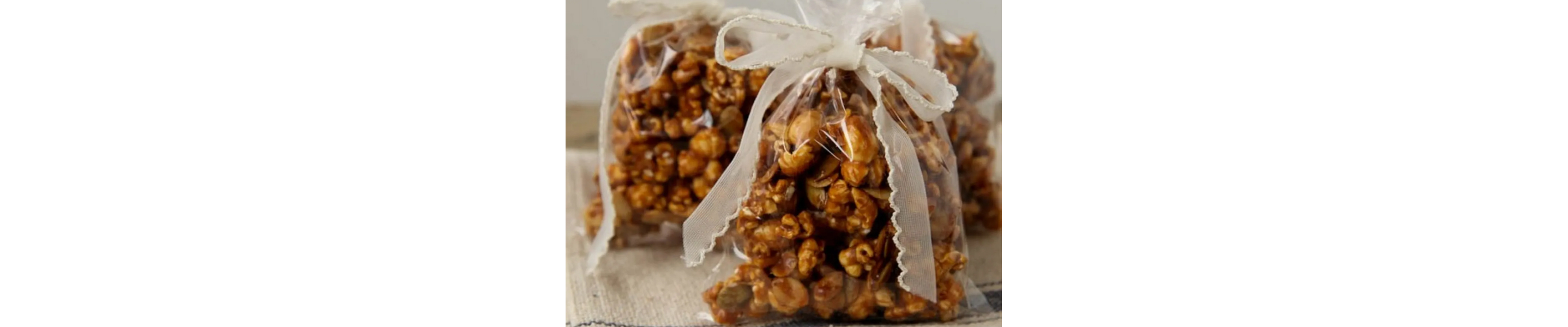Individually wrapped gift bags of pumpkin spice caramel corn