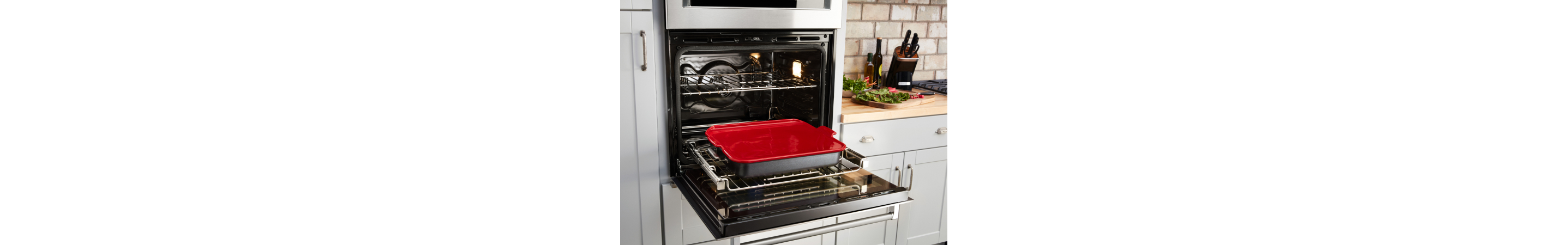  KitchenAid® Smart Oven+ with Baking Stone Attachment