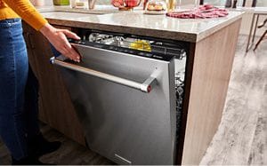 Kitchenaid 2025 dishwasher size