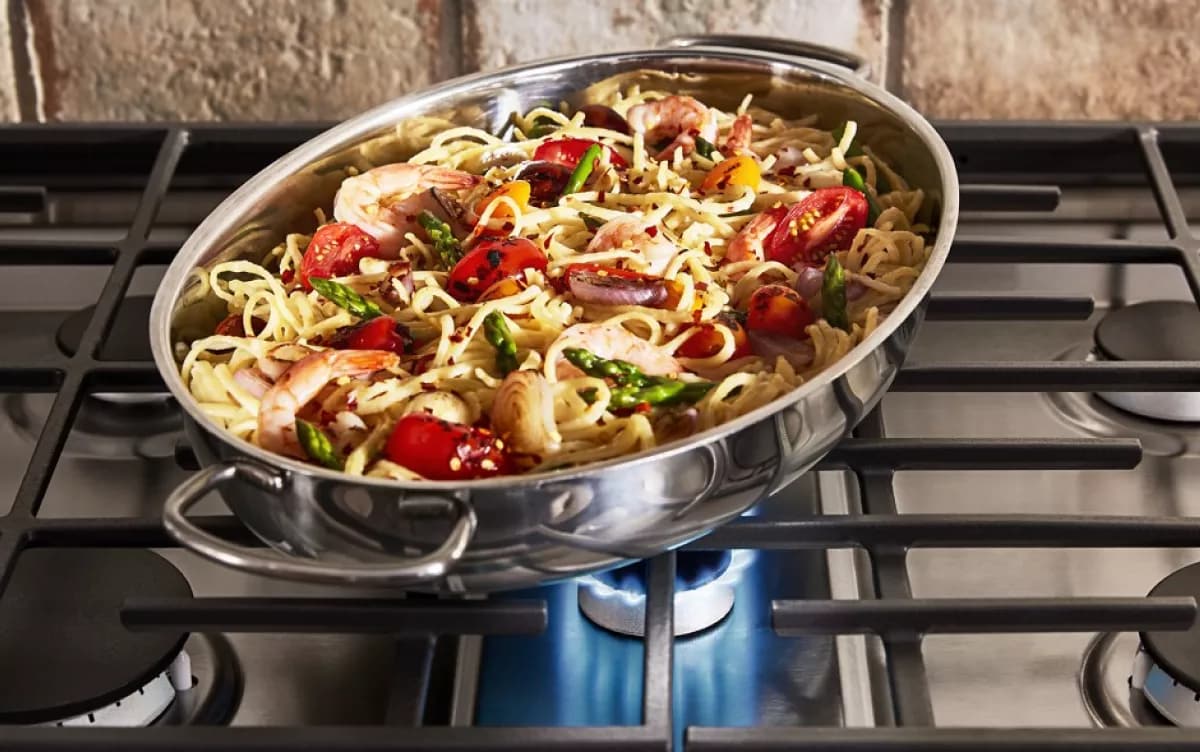 Middle burner sales on gas stove