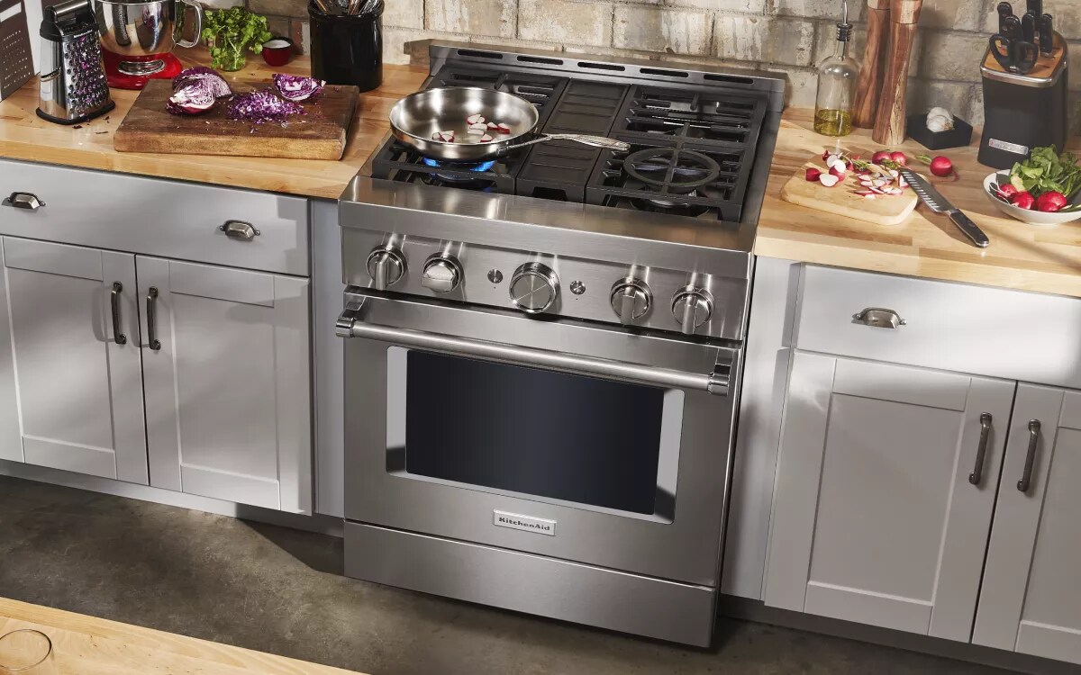 Professional gas stove for home outlet