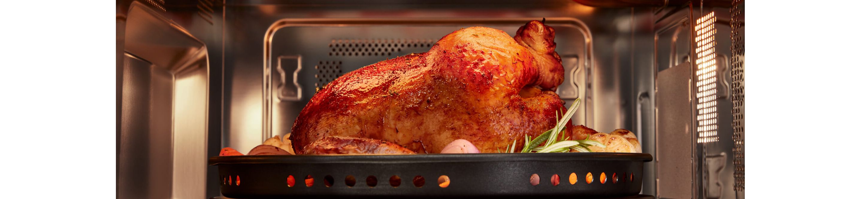 A roast chicken on a Grill Rack in a microwave