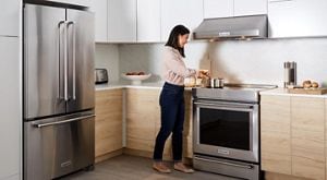 Kitchenaid refrigerator freezing food online