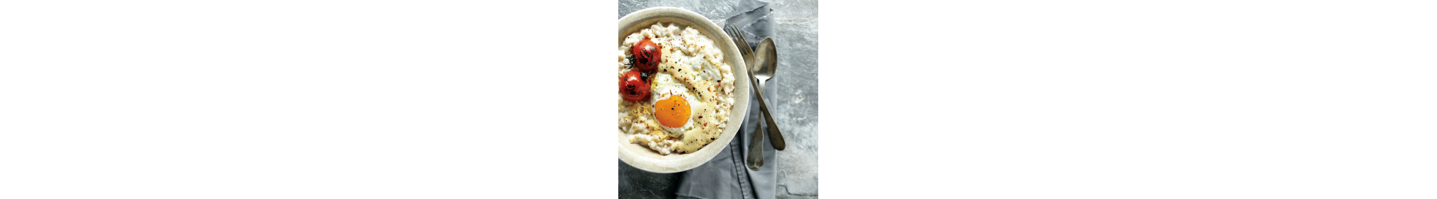 Breakfast bowl with egg