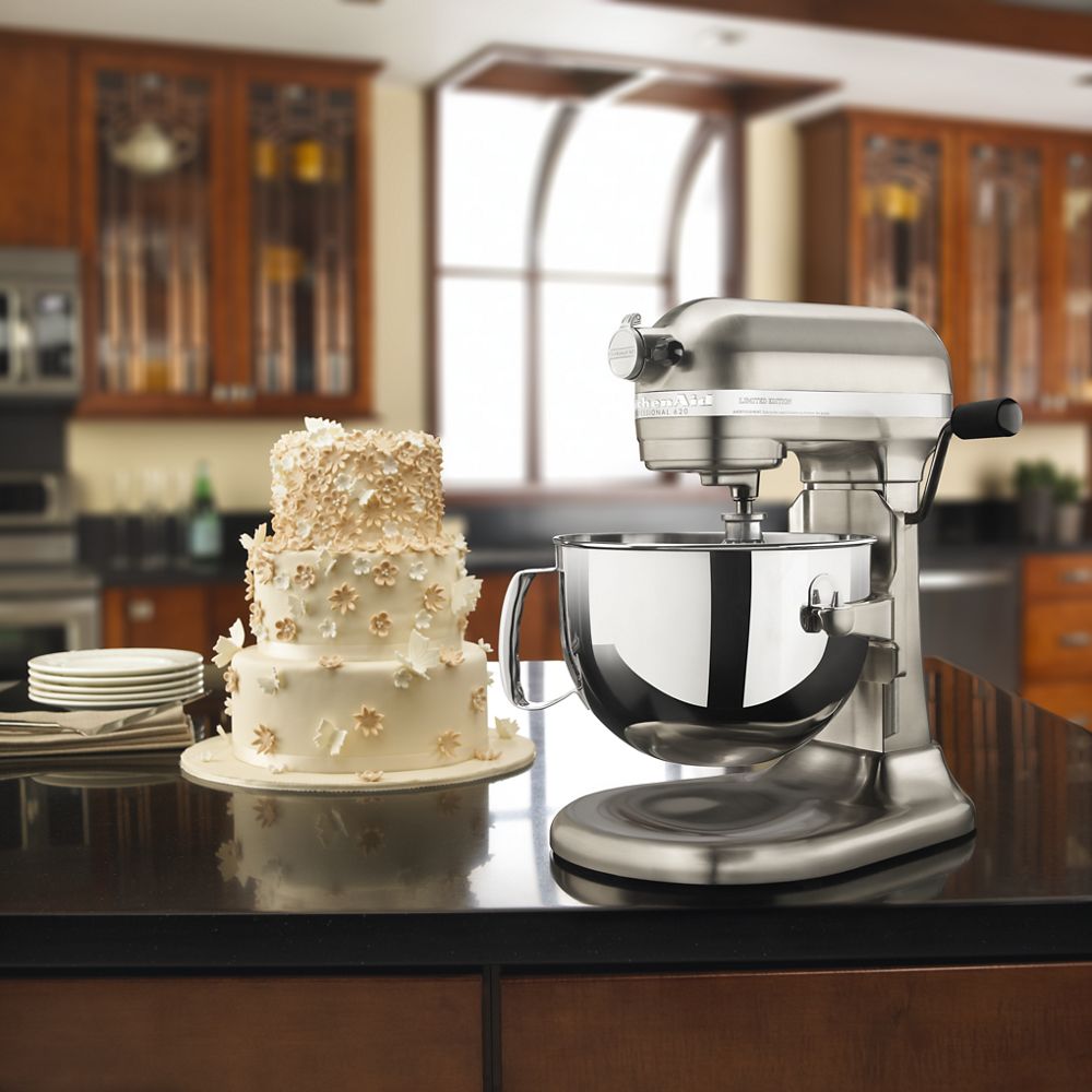 Refurbished Professional 600™ Series 6 Quart Bowl-Lift Stand Mixer