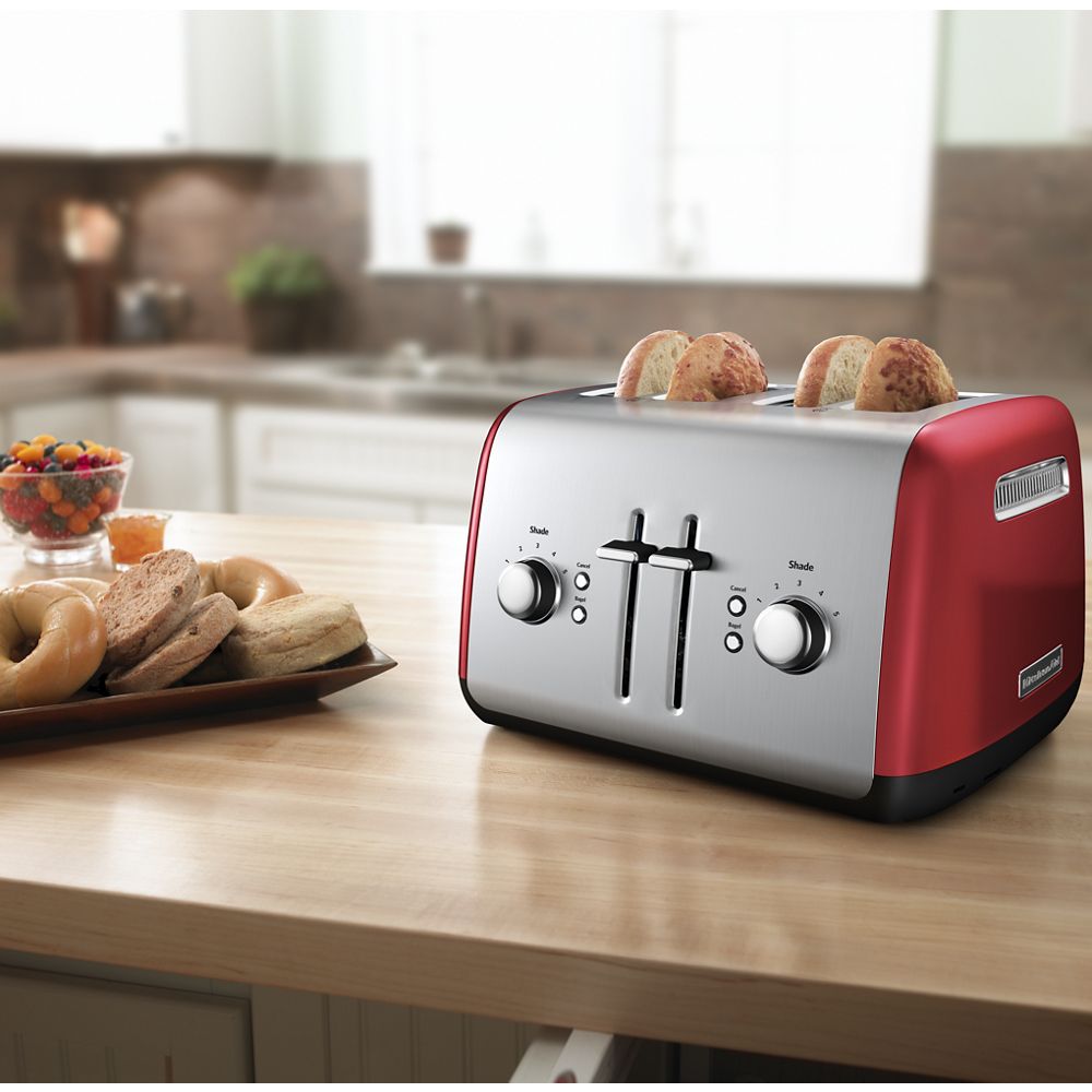 4-Slice Toaster with Manual High-Lift Lever