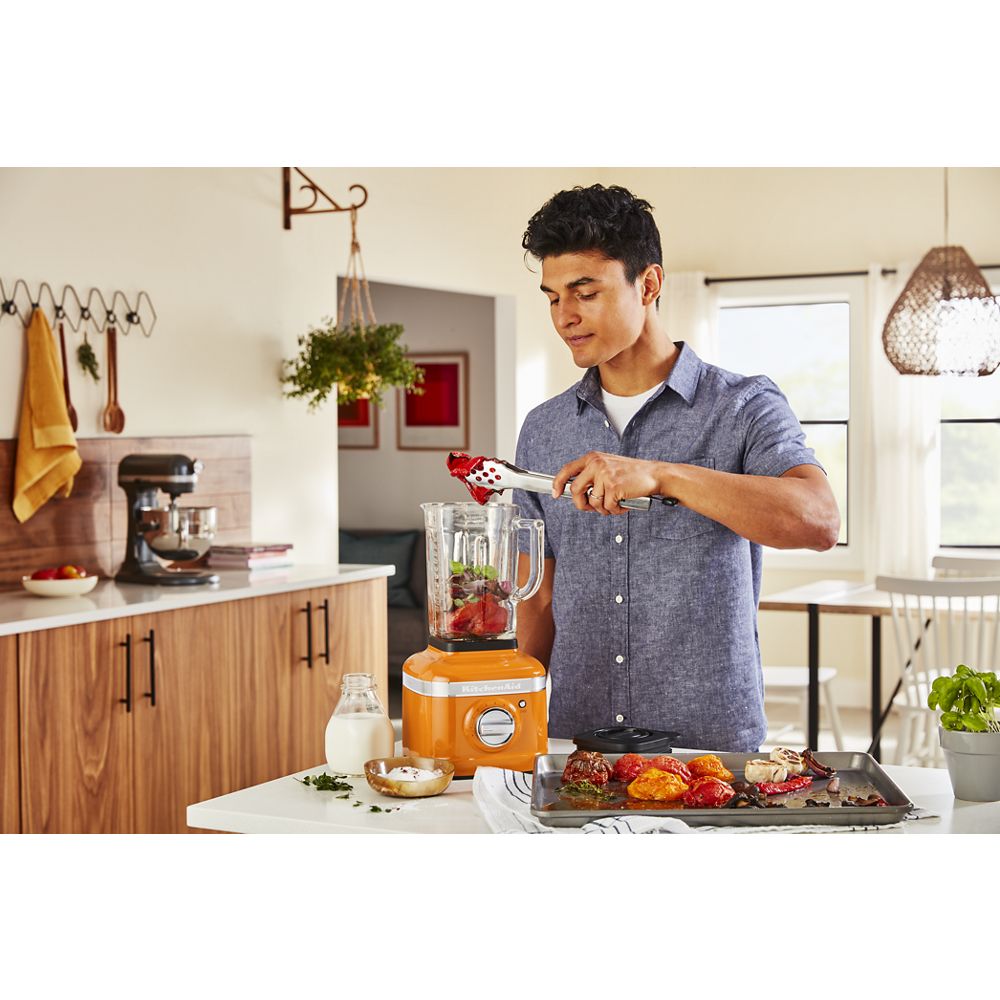2021 Color of the Year Honey K400 Blender