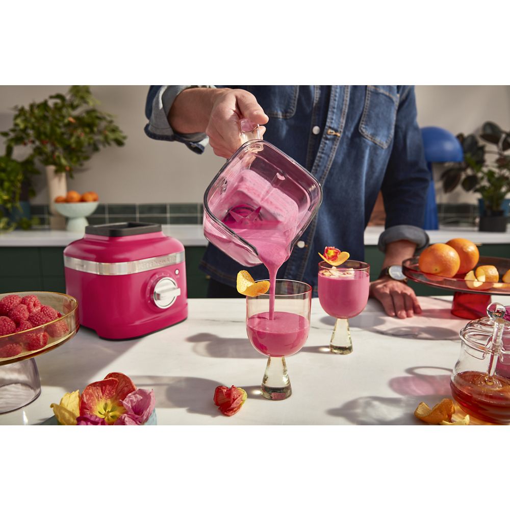 2023 Color of the Year Hibiscus K400 Blender