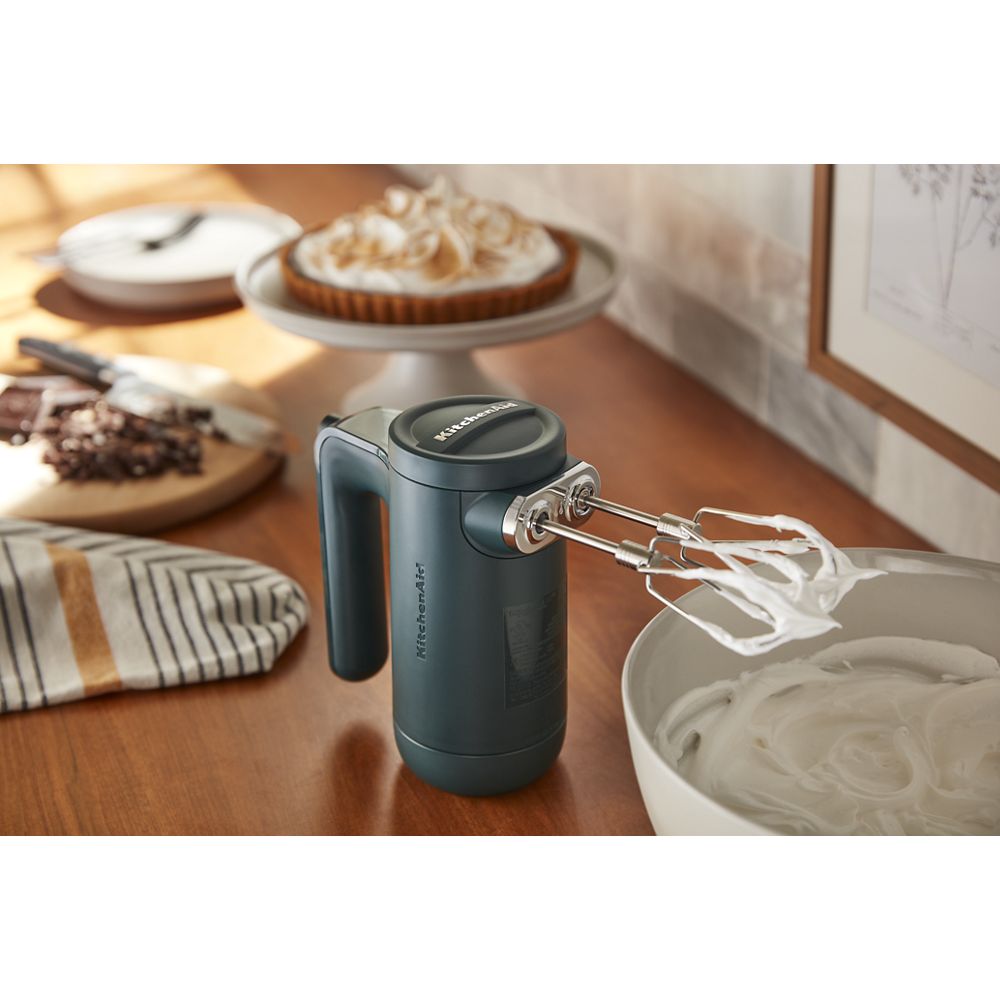 Cordless 7 Speed Hand Mixer