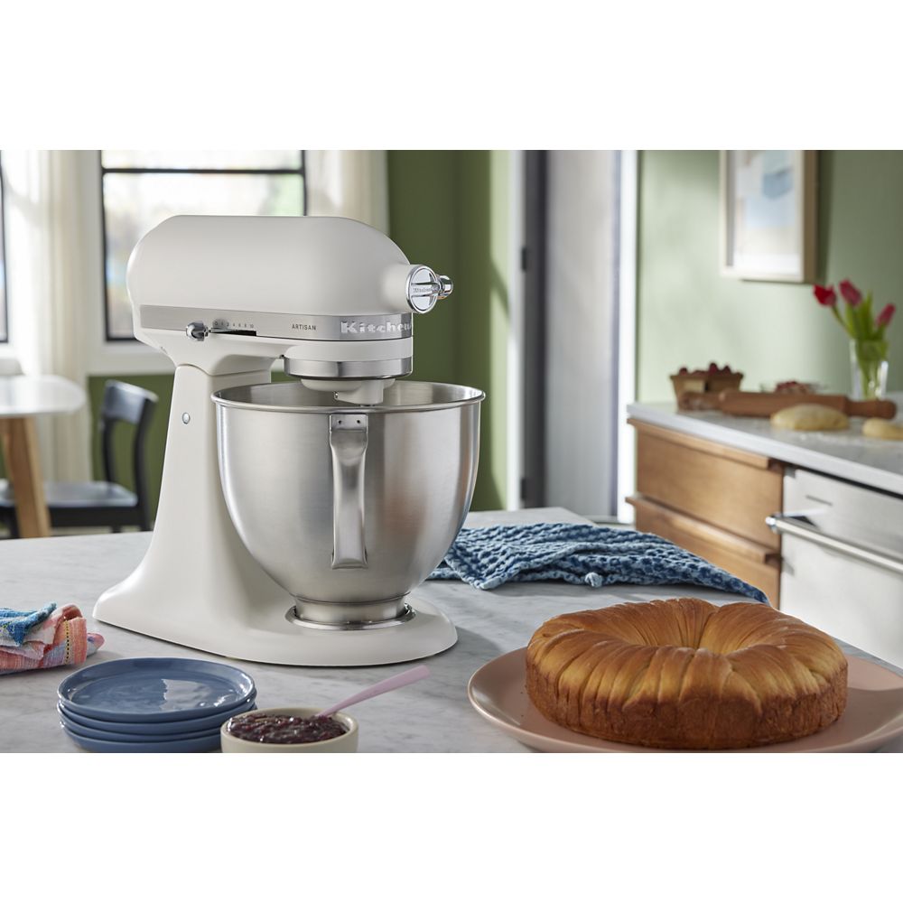 Artisan® Series 5 Quart Tilt-Head Stand Mixer with Premium Touchpoints