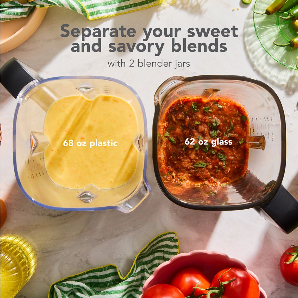 KitchenAid® Pure Power Blender with a 68oz plastic jar and a 62oz glass jar